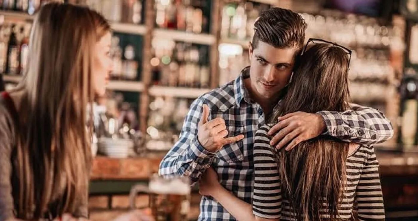 Por Que os Homens Traem Suas Namoradas – 5 Motivos